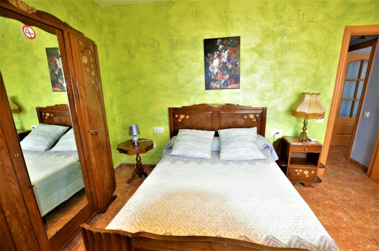 Villa Olombel Maçanet de la Selva Kültér fotó