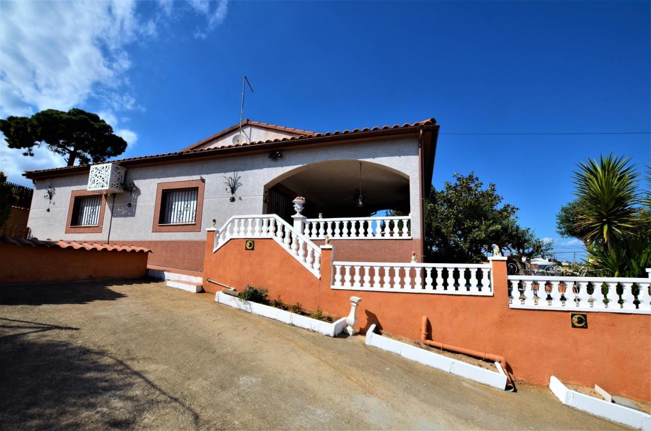 Villa Olombel Maçanet de la Selva Kültér fotó