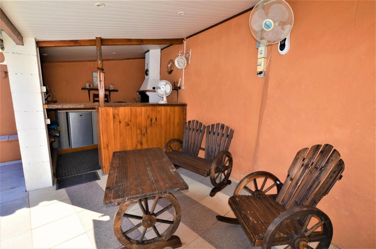 Villa Olombel Maçanet de la Selva Kültér fotó