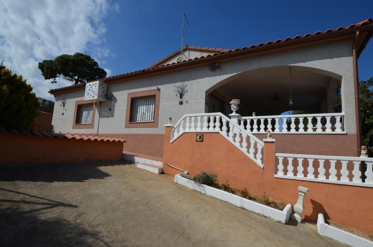 Villa Olombel Maçanet de la Selva Kültér fotó